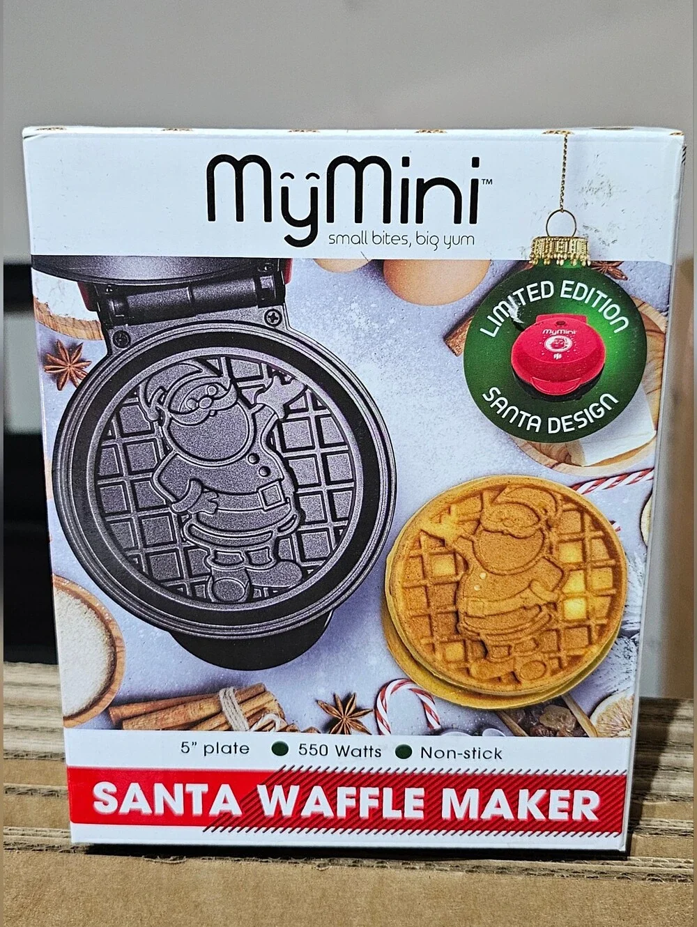 MyMini Santa Waffle Maker
